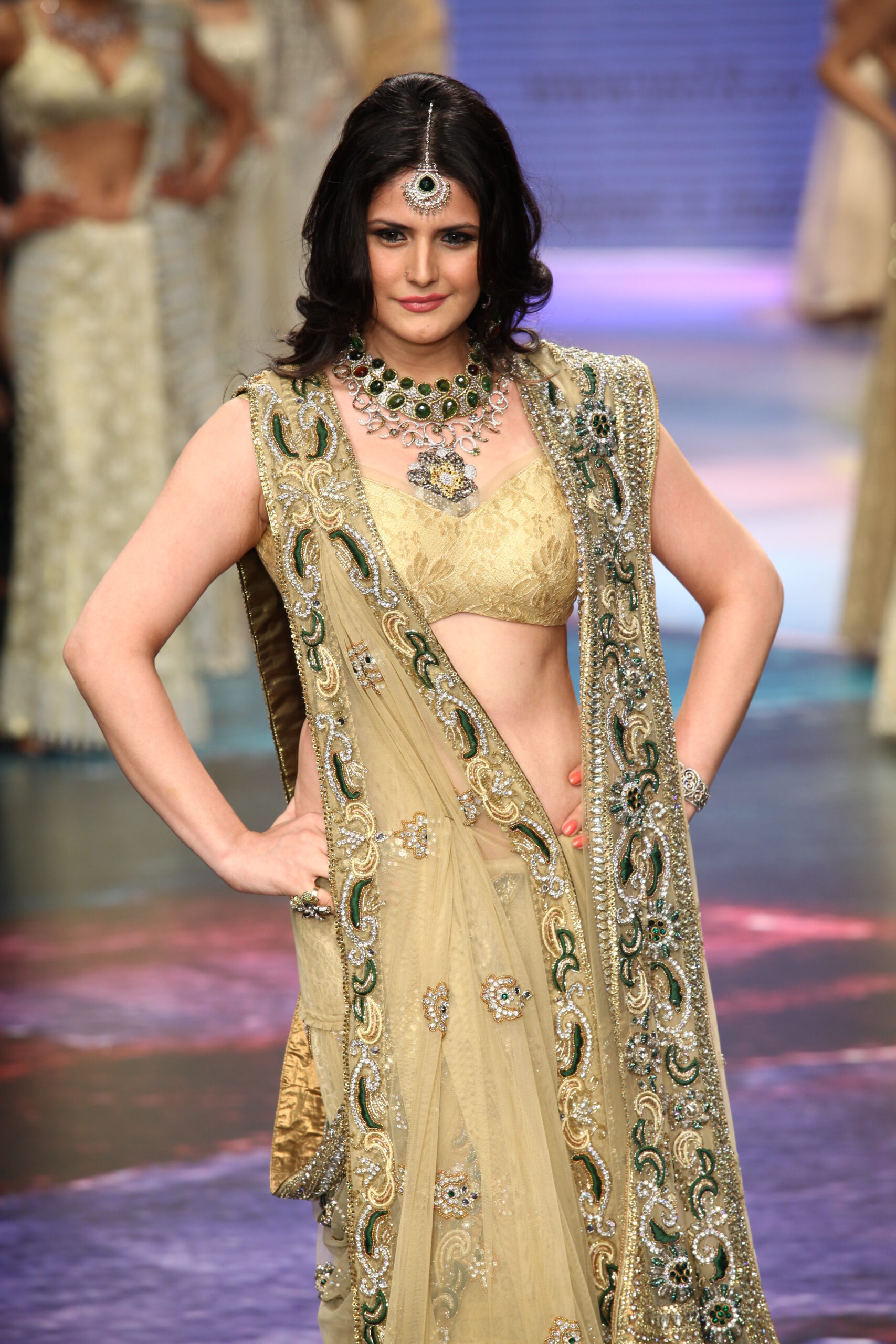 zarine khan